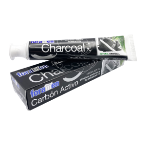 Pasta de dinti cu carbune activ