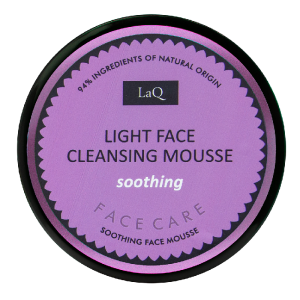 Spuma pentru curatarea tenului floarede nu-ma-uita